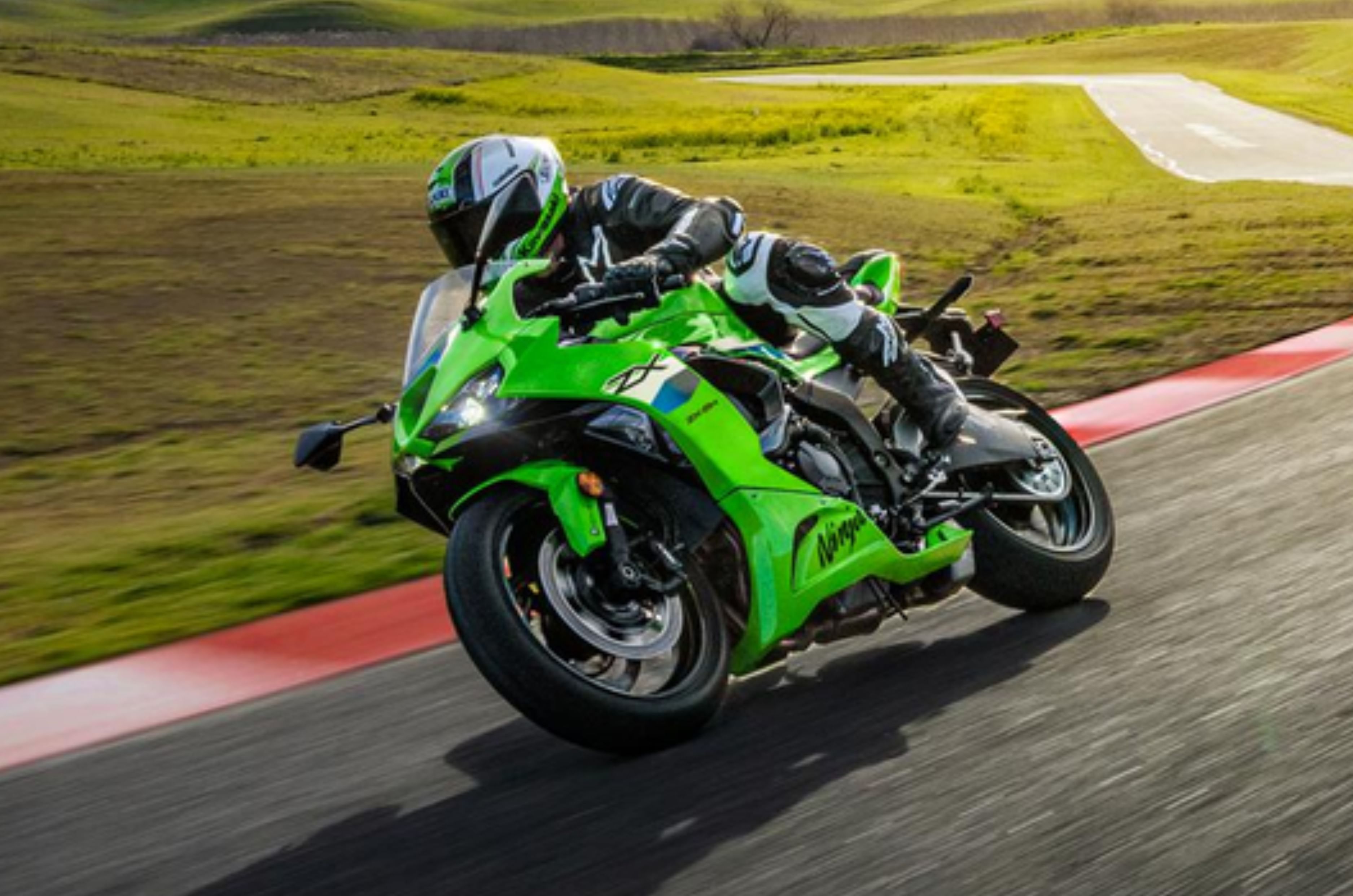 2026 Kawasaki Ninja ZX-6R image gallery | Autocar India